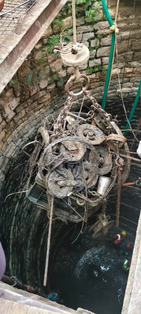 Hydroecological Life: open wells, neighbourhoods and recovered objects